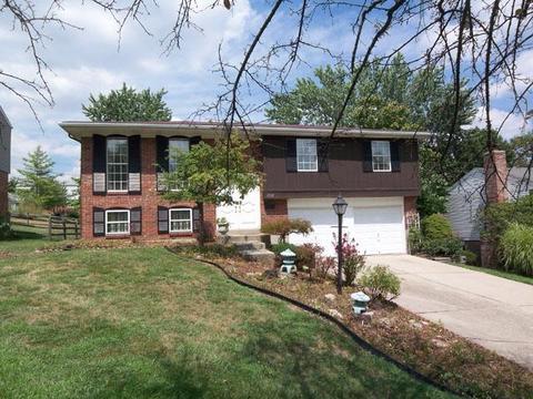 1732 Fallbrook Ln, Cincinnati, OH 45240 photo 1