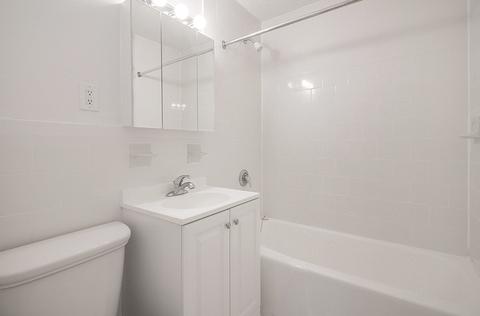 718 Daphne Ct, Forest Park, OH 45240 photo 5