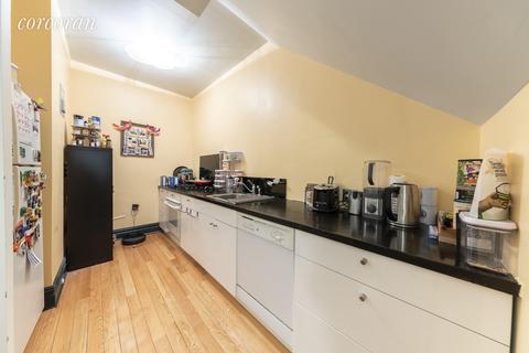 2525 Devils Backbone Rd, Cincinnati, OH 45233 photo 5