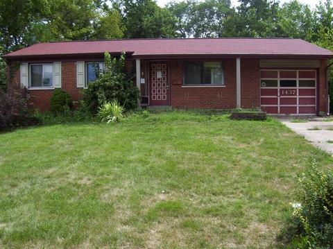 1437 Randomhill Rd, Cincinnati, OH 45231 photo 1