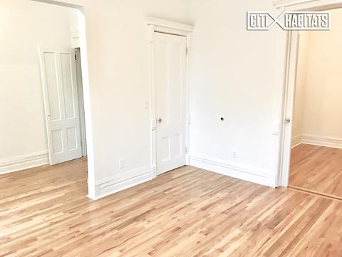 3824 Watterson Rd, Fairfax, OH 45227 photo 8