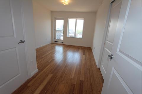 4553 Paddock Rd, Cincinnati, OH 45237 photo 10