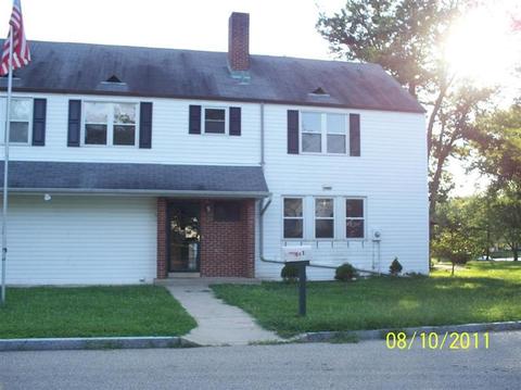 11 Bradnor Pl, Greenhills, OH 45218 photo 1