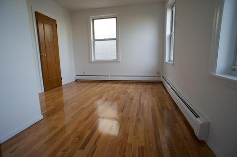 769 Mitchell Ave, Cincinnati, OH 45229 photo 10