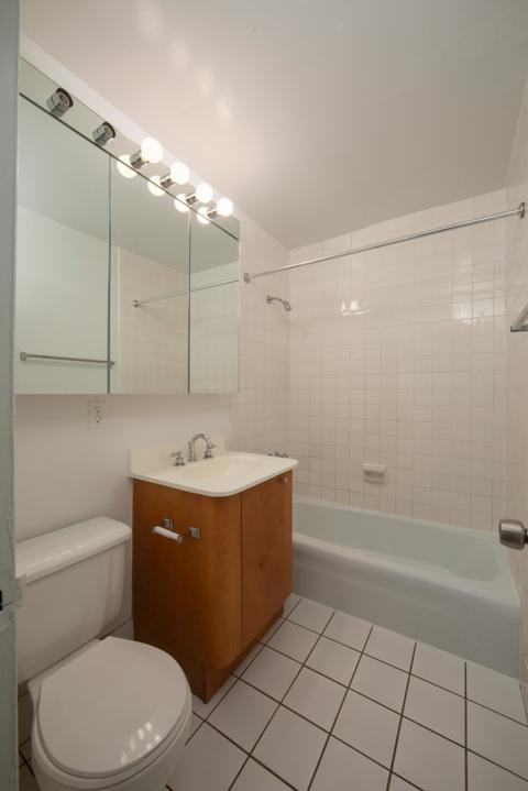 4474 Hall St, Cincinnati, OH 45244 photo 8