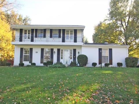 7915 Jolain Dr, Montgomery, OH 45242 photo 1