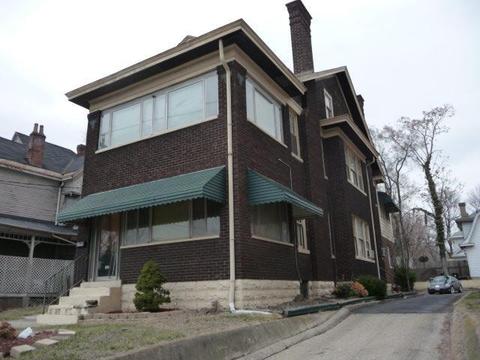 4848 Paddock Rd, Cincinnati, OH 45237 photo 2