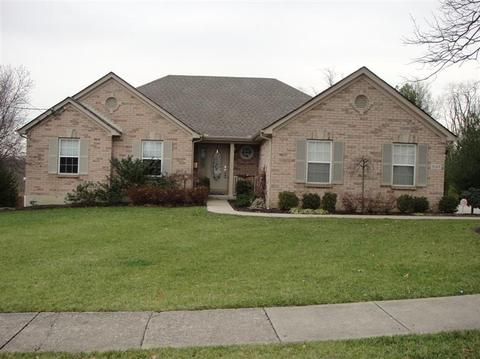 3149 Timberview Dr, Cincinnati, OH 45211 photo 1