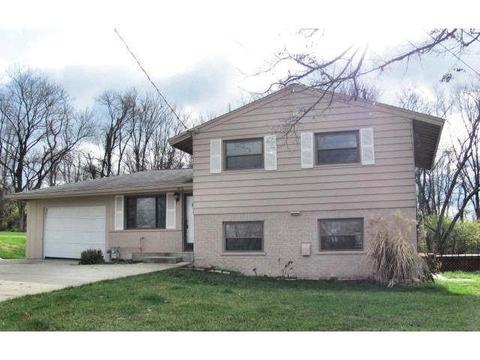 9000 Rolling Ln, Cincinnati, OH 45236 photo 1