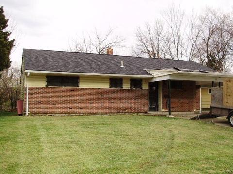 8832 Grenada Dr, Cincinnati, OH 45231 photo 1