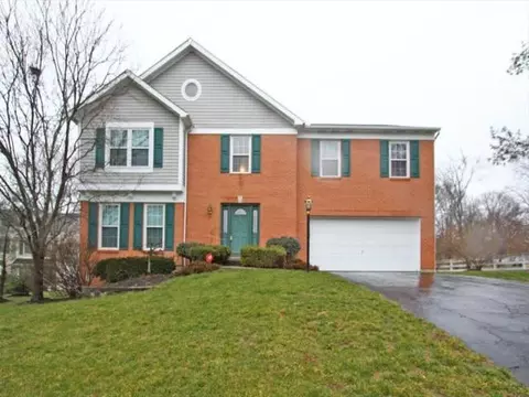 7758 Coldbrook Ln, Cincinnati, OH 45255 photo 1