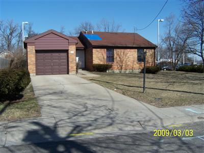 1372 Simmons Ave, Lincoln Heights, OH 45215 photo 1