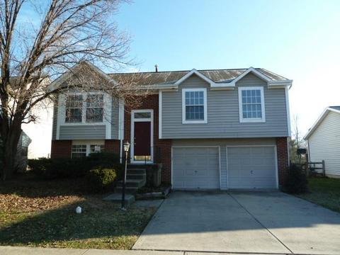 4616 Laurel View Dr, Cincinnati, OH 45244 photo 1