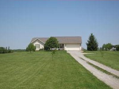8067 Wright Rd, Hillsboro, OH 45133 photo 1
