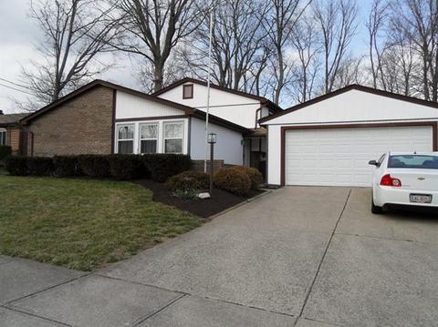 698 Woodgate Rd, Cincinnati, OH 45244 photo 1