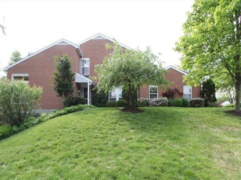 3499 Forestoak Ct, Cincinnati, OH 45208 photo 1