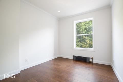 6358 Golfway Dr, Cincinnati, OH 45239 photo 5