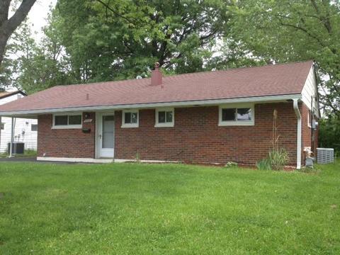 8844 Cabot Dr, Cincinnati, OH 45231 photo 1