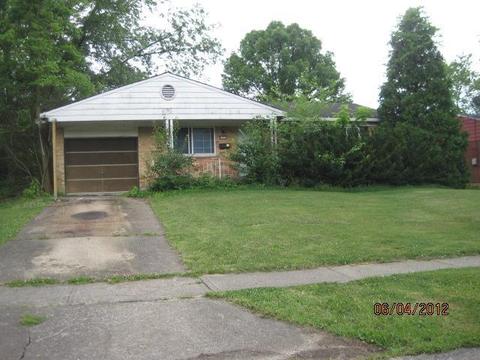 1371 Biloxi Dr, Cincinnati, OH 45231 photo 1