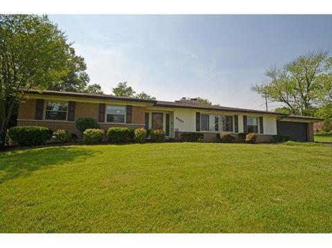 2560 Beechmar Dr, Cincinnati, OH 45230 photo 1