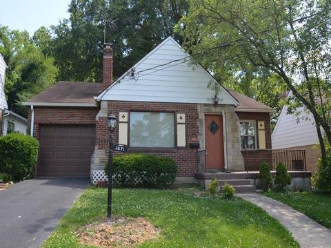 2671 Cedarbrook Dr, Golf Manor, OH 45237 photo 1