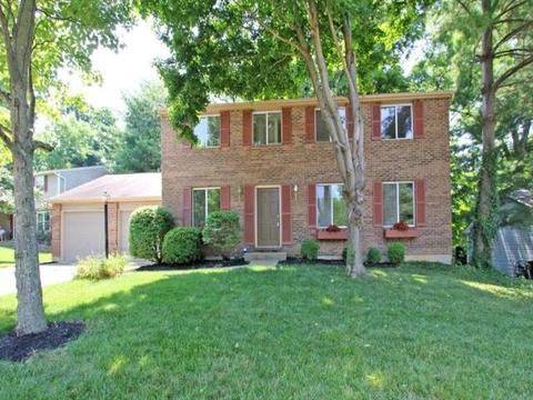 7969 Saddleback Pl, Maineville, OH 45039 photo 2