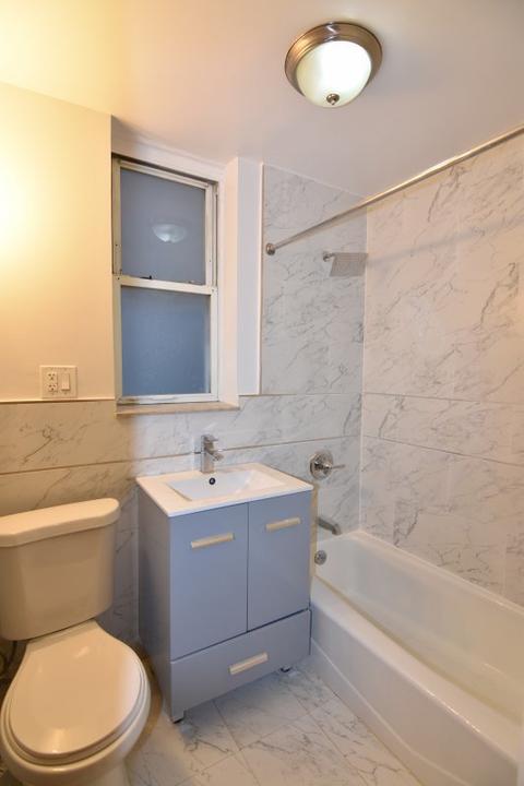 69 Hadley Rd, Greenhills, OH 45218 photo 6