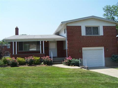 5741 Windview Dr, Cincinnati, OH 45248 photo 1