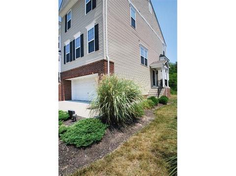 2426 Bluffcrest Ln, Cincinnati, OH 45238 photo 1