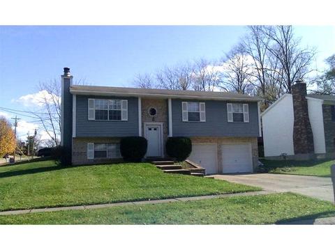 8246 Springdew Dr, Cincinnati, OH 45231 photo 1
