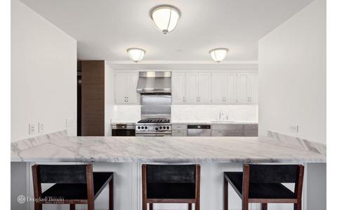 1514 Covered Bridge Rd, Cincinnati, OH 45231 photo 6