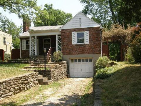 5514 Lester Rd, Cincinnati, OH 45213 photo 1