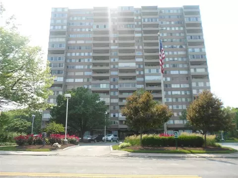 2324 Madison Rd #2003, Cincinnati, OH 45208 photo 1