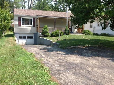 8912 Cherry St, Blue Ash, OH 45242 photo 1