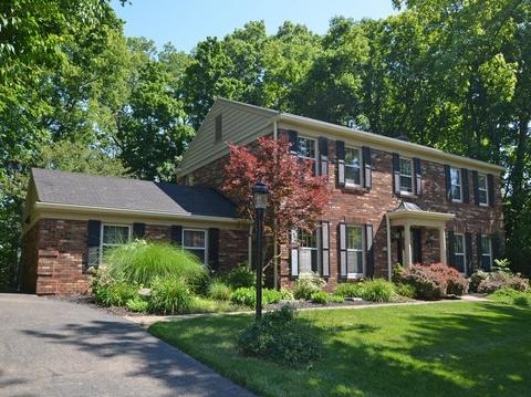 3022 Saddleback Dr, Cincinnati, OH 45244 photo 1