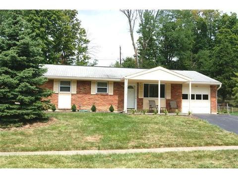 720 Winding Way, Cincinnati, OH 45245 photo 1