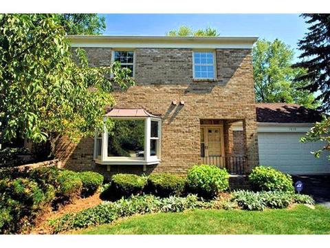 1610 Braintree Dr, Cincinnati, OH 45255 photo 1