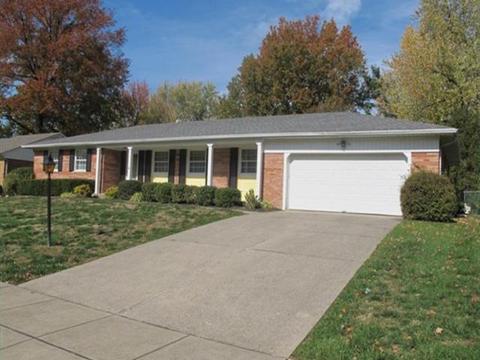 700 Buff Ct, Cincinnati, OH 45231 photo 1
