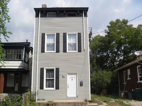 1880 Knox St, Cincinnati, OH 45214 photo 1