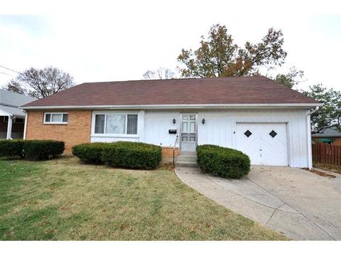 1606 Marilyn Ln, Cincinnati, OH 45231 photo 1