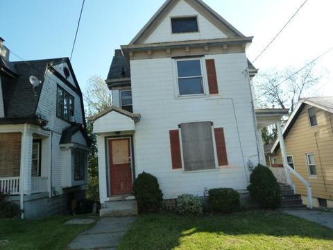 2010 Ryan Ave, Cincinnati, OH 45219 photo 1