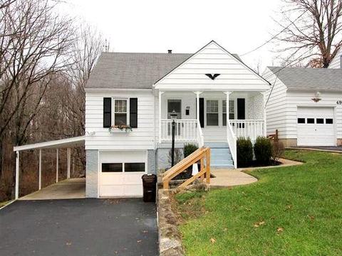 488 Lemaster Dr, Cincinnati, OH 45255 photo 1