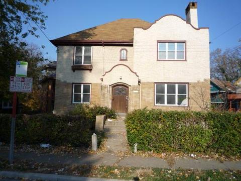 3237 Gilbert Ave, Cincinnati, OH 45207 photo 1
