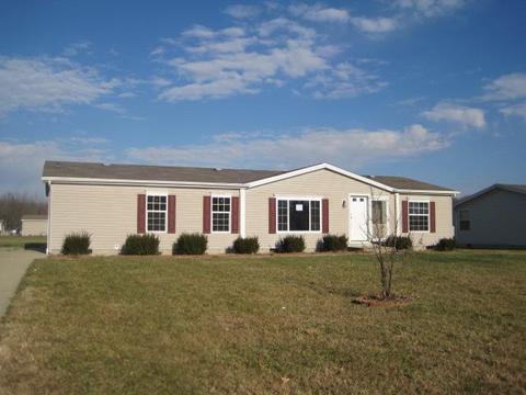 4306 E Fork Valley Dr, Batavia, OH 45103 photo 1