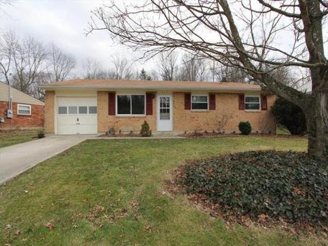 717 Winding Way, Cincinnati, OH 45245 photo 1