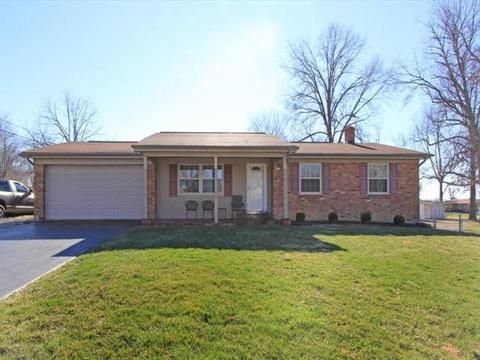 687 Wilfert Dr, Cincinnati, OH 45245 photo 1