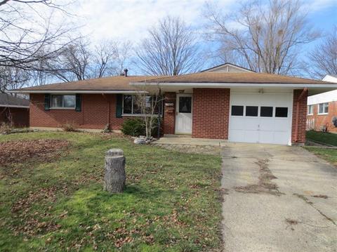 165 Maple Dr, Springboro, OH 45066 photo 1