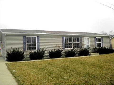 4204 E Fork Hills Dr, Batavia, OH 45103 photo 1