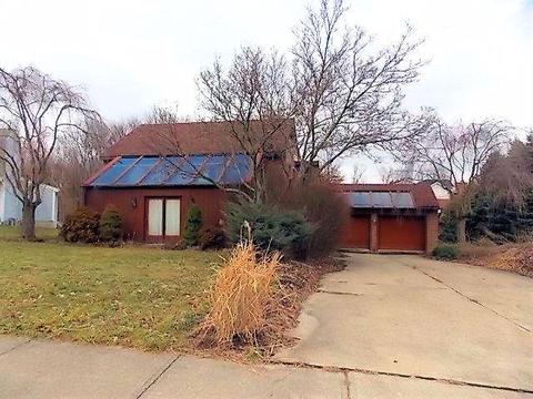 2116 Persimmon Ct, Cincinnati, OH 45231 photo 1