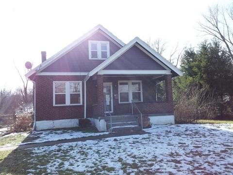 145 Riddle Rd, Woodlawn, OH 45215 photo 1